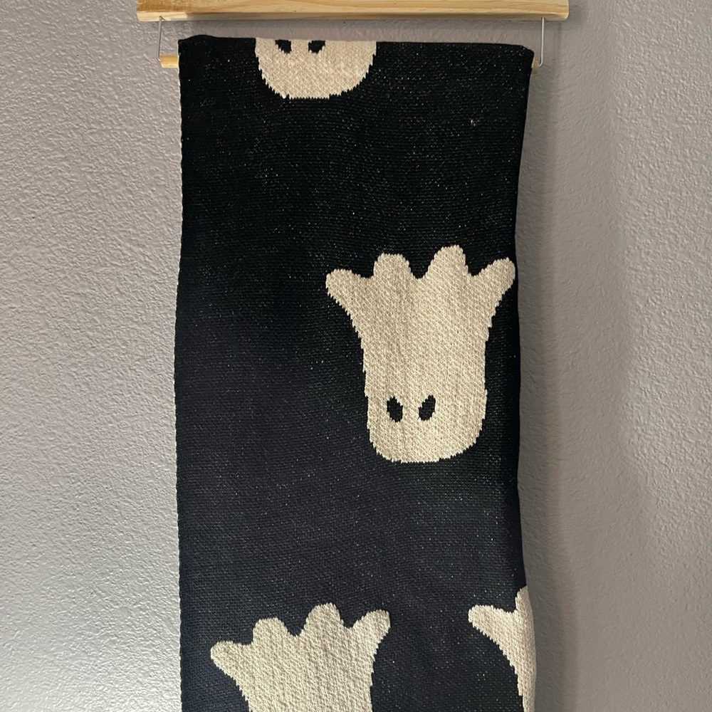 Ghost blanket